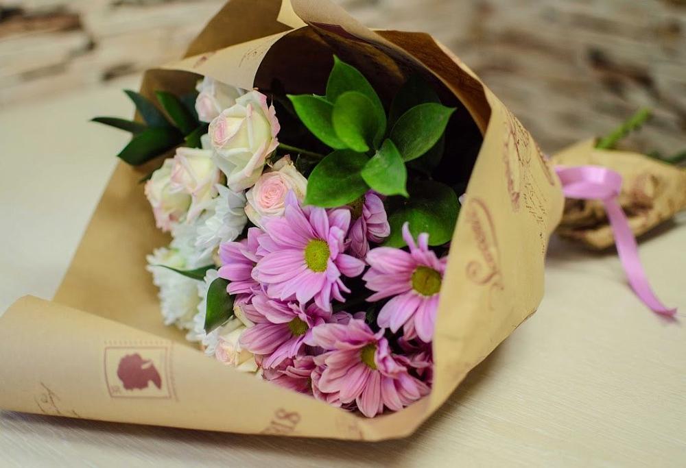 Букет цветов из: Розы и Хризантемы в Березняки