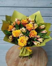 Букет цветов из:  Альстромерии и Розы в Березняки