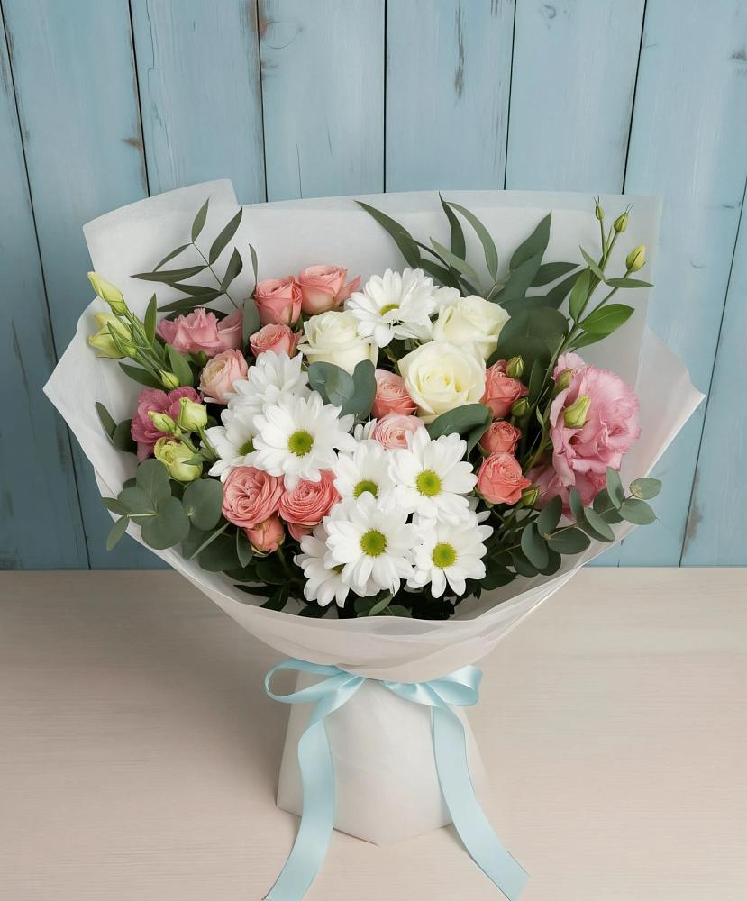 Букет цветов из: Розы, Лизиантусы и Хризантемы в Березняки