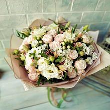 Букет цветов из:  Альстромерии, Розы и Хризантемы #REPLACE_PRED# Березняки