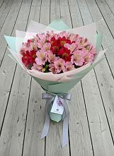 Букет цветов из:  Альстромерии #REPLACE_PRED# Березняки