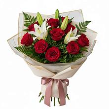 Букет цветов из:  Лилии и Розы в Березняки