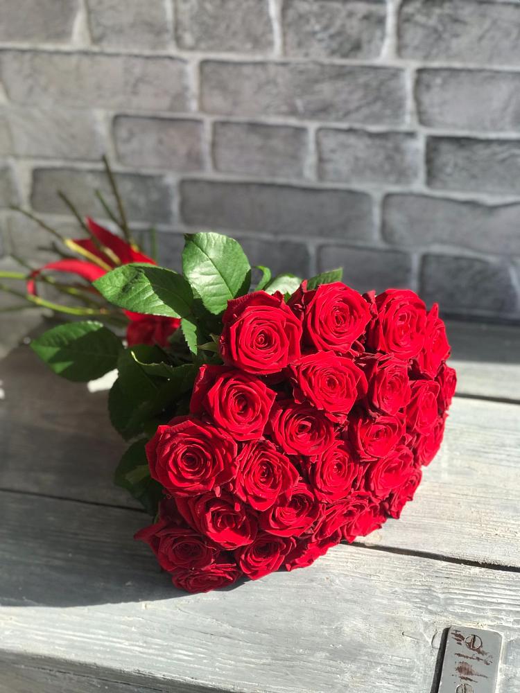 Букет Красные розы Фридом в Березняки