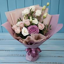 Букет цветов из:  Розы и Лизиантусы в Березняки
