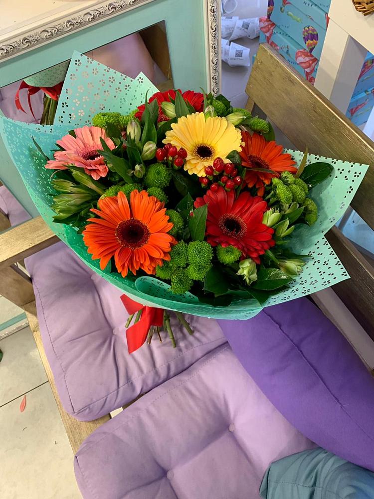 Букет цветов из: Герберы, Хризантемы и Альстромерии в Березняки