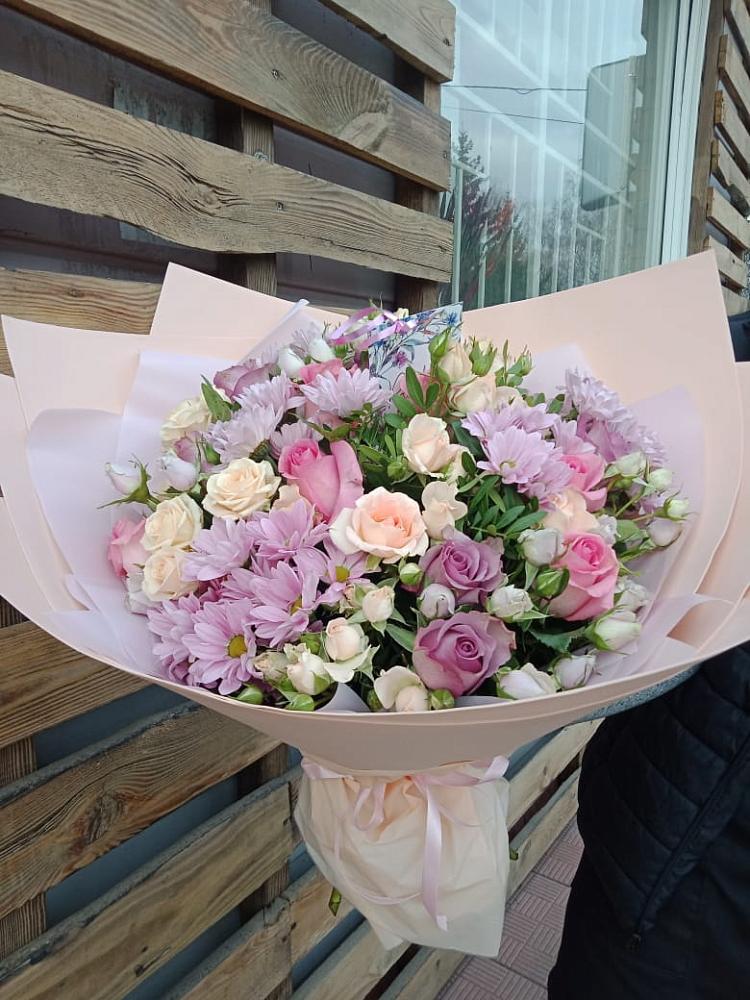 Букет цветов из: Розы и Хризантемы в Березняки