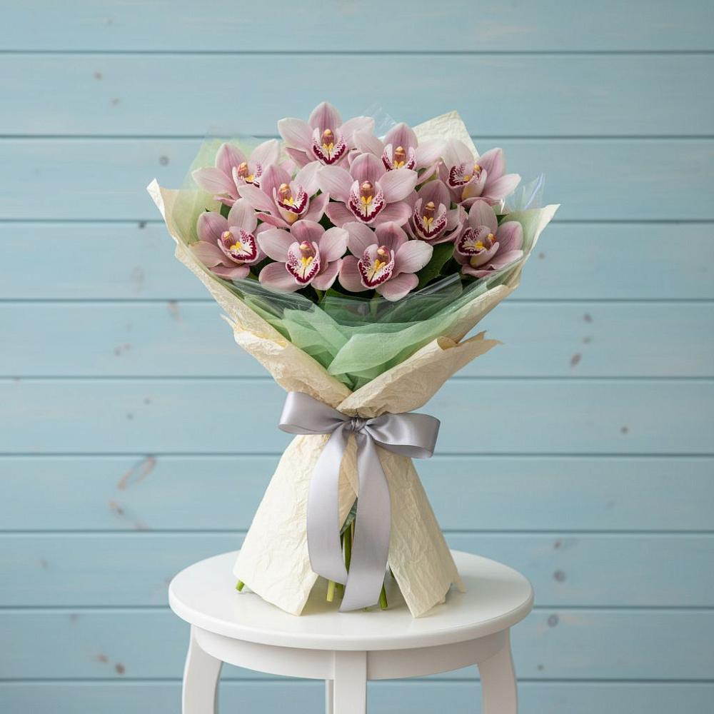 Букет цветов из: Орхидеи и Розы в Березняки