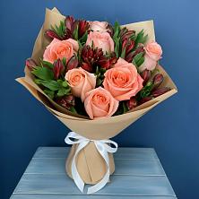 Букет цветов из:  Розы и Альстромерии в Березняки