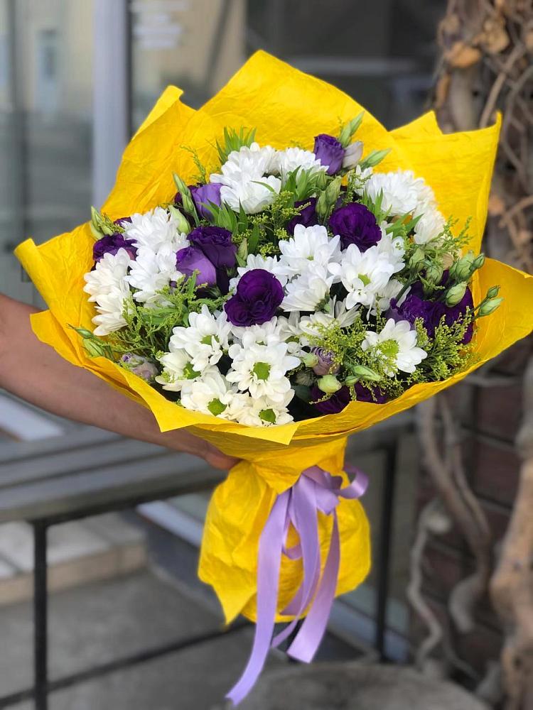 Букет цветов из: Ирисы, Хризантемы и Ромашки в Березняки