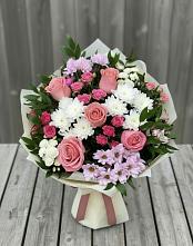Букет цветов из:  Альстромерии, Гвоздики, Розы и Хризантемы в Березняки