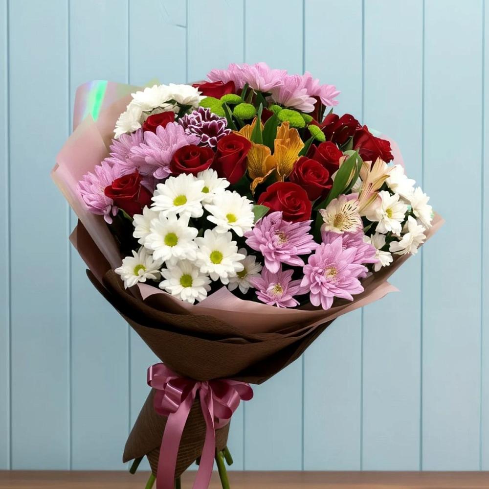 Букет цветов из: Розы, Хризантемы и Альстромерии в Березняки