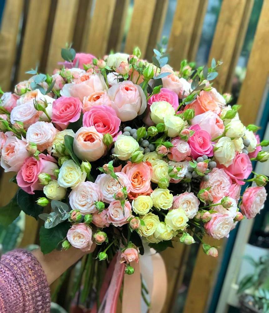 Букет цветов из: Розы в Березняки