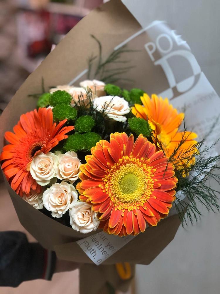 Букет цветов из: Герберы, Хризантемы и Розы в Березняки