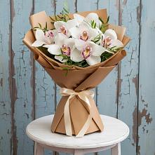 Букет цветов из:  Орхидеи и Розы в Березняки