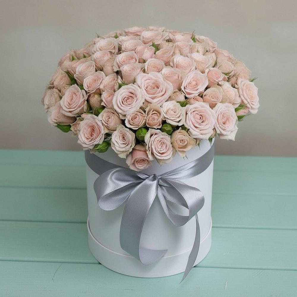 Цветочная композиция из Розы в шляпной коробке в Березняки